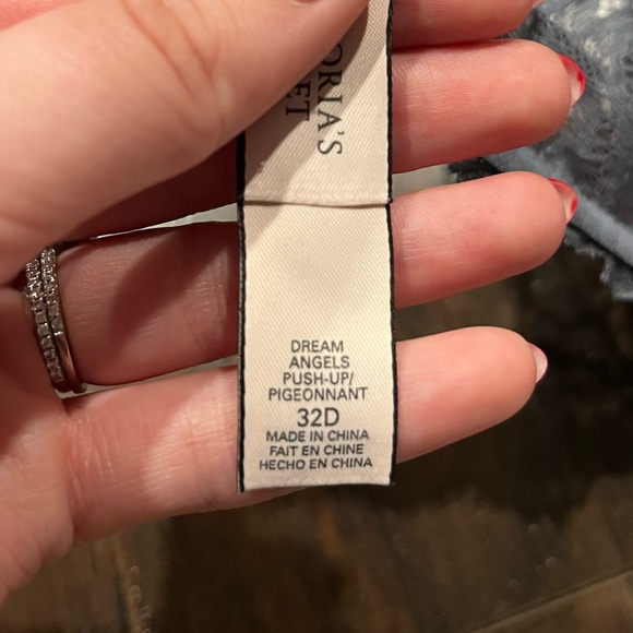 VICTORIA’S SECRET dream angels push-up - Picture 3 of 5